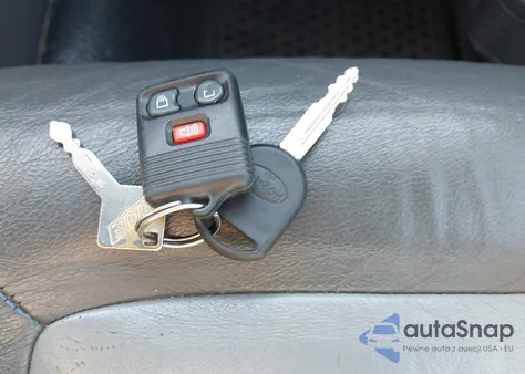 2004 Ford Explorer Sport Trac Adrenalin/Xls/Xlt z USA, uszkodzony, nr VIN 1FMZU77K24UA57726